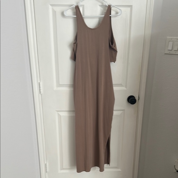 Free People - Picture 3 of 5